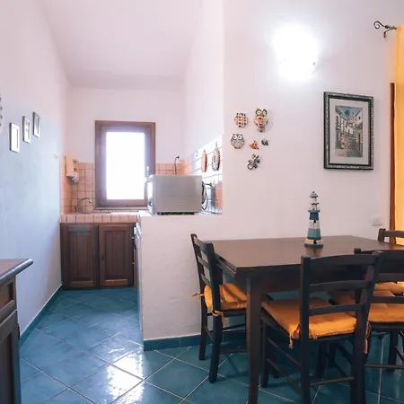 Holiday home Frank's Tanaunella